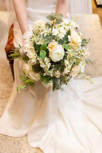 新潟県三条市　結婚式　見附市　長岡市　ブーケ　ウェディングドレス　カラードレス　生花