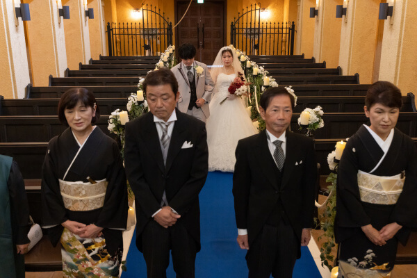 新潟県　三条市　結婚式　見附市　長岡市　新郎　親子　演出　チャペル　ファミリーミート