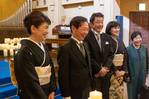 新潟県　三条市　結婚式　見附市　長岡市　新郎　親子　演出　チャペル　ファミリーミート