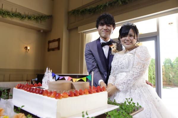 新潟県三条市　長岡市　新潟市　結婚式場　フォト撮影　ウェディングドレス　カラードレス