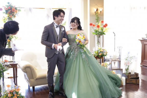 新潟県三条市　長岡市　新潟市　結婚式場　フォト撮影　ウェディングドレス　カラードレス