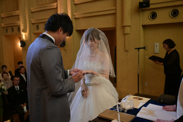 新潟県三条市　長岡市　新潟市　結婚式場　フォト撮影　ウェディングドレス　ウェディングパーティ