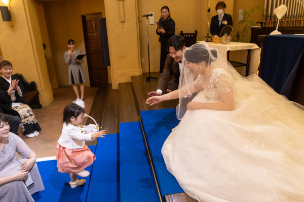 新潟県三条市　長岡市　新潟市　結婚式場　フォト撮影　ウェディングドレス　韓国　人前式