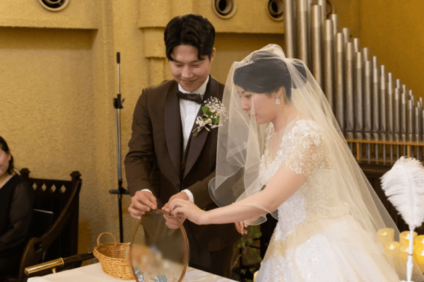 新潟県三条市　長岡市　新潟市　結婚式場　フォト撮影　ウェディングドレス　韓国　人前式