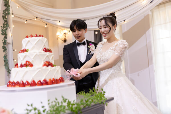 新潟県三条市　長岡市　新潟市　結婚式場　フォト撮影　ウェディングドレス　カラードレス　ウェディングパーティ　白無垢　色打掛