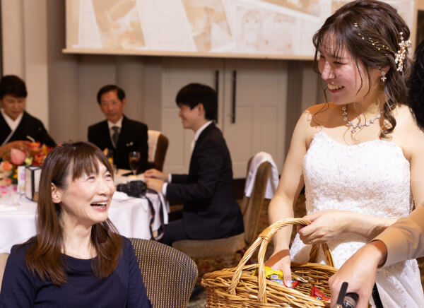 新潟県三条市　長岡市　新潟市　結婚式場　人前式　ウェディングドレス　ウェディングパーティ