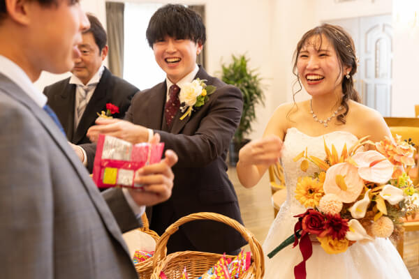 新潟県三条市　長岡市　新潟市　結婚式場　人前式　ウェディングドレス　ウェディングパーティ