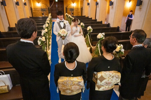 新潟県三条市　長岡市　新潟市　結婚式場　チャペル挙式　ウェディングドレス　ファミリーミート